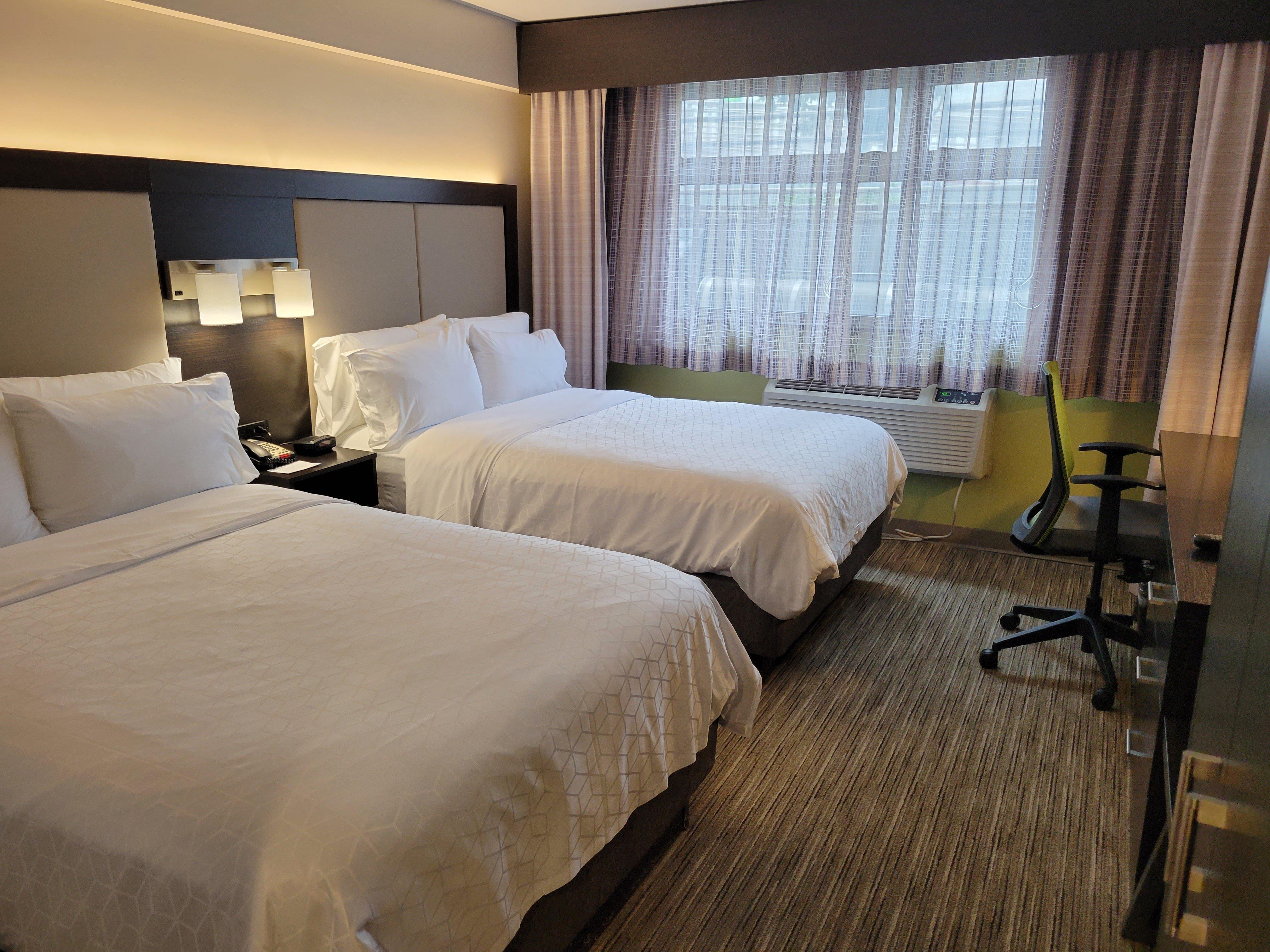 Holiday Inn Express Maspeth By Ihg New York Bagian luar foto