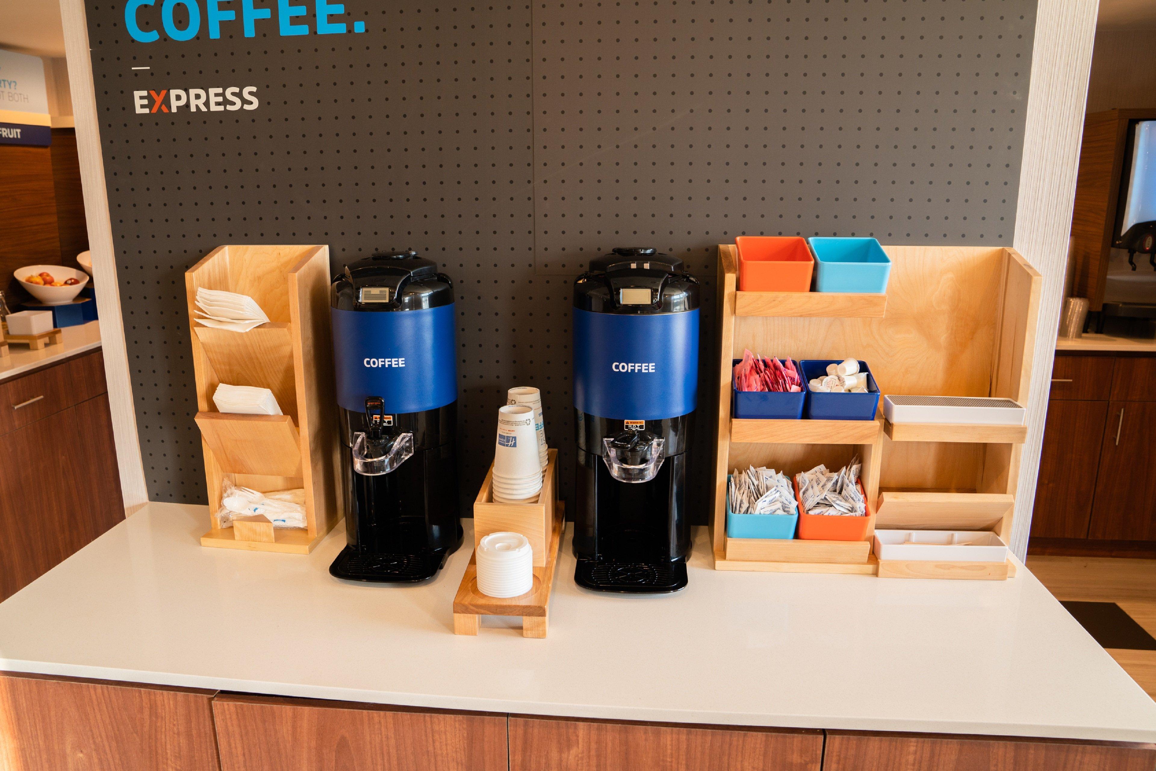 Holiday Inn Express Maspeth By Ihg New York Bagian luar foto