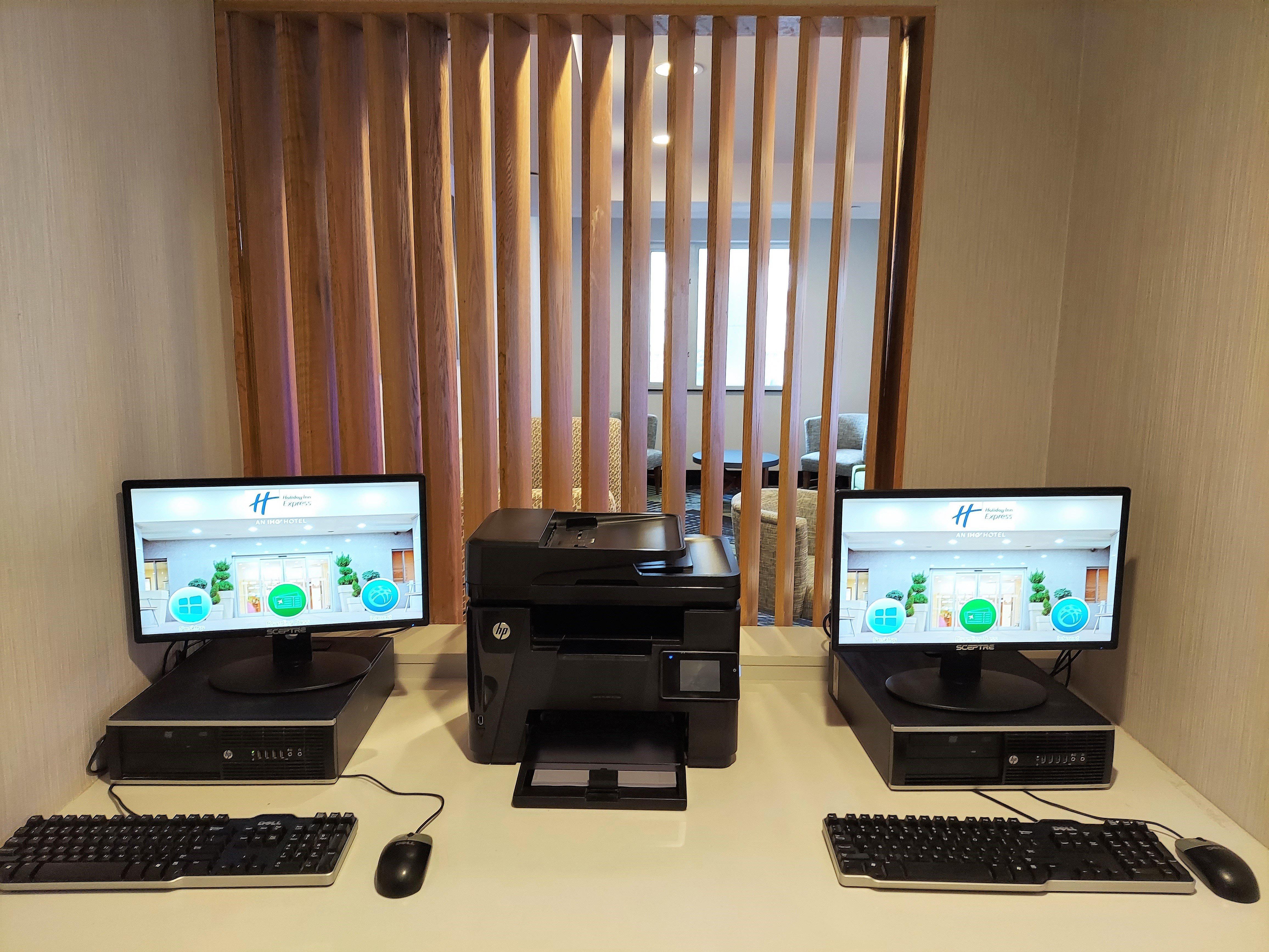 Holiday Inn Express Maspeth By Ihg New York Bagian luar foto