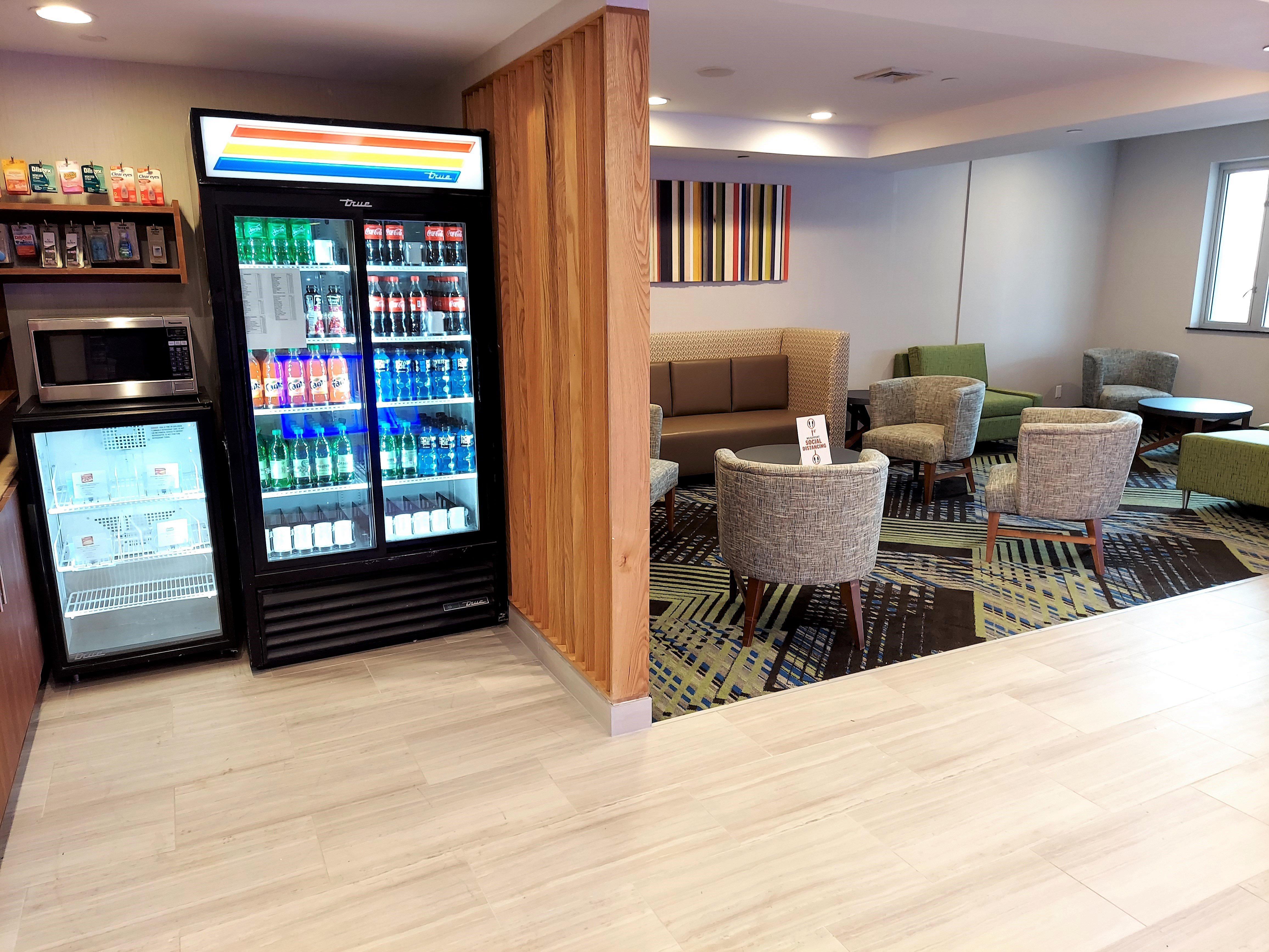 Holiday Inn Express Maspeth By Ihg New York Bagian luar foto